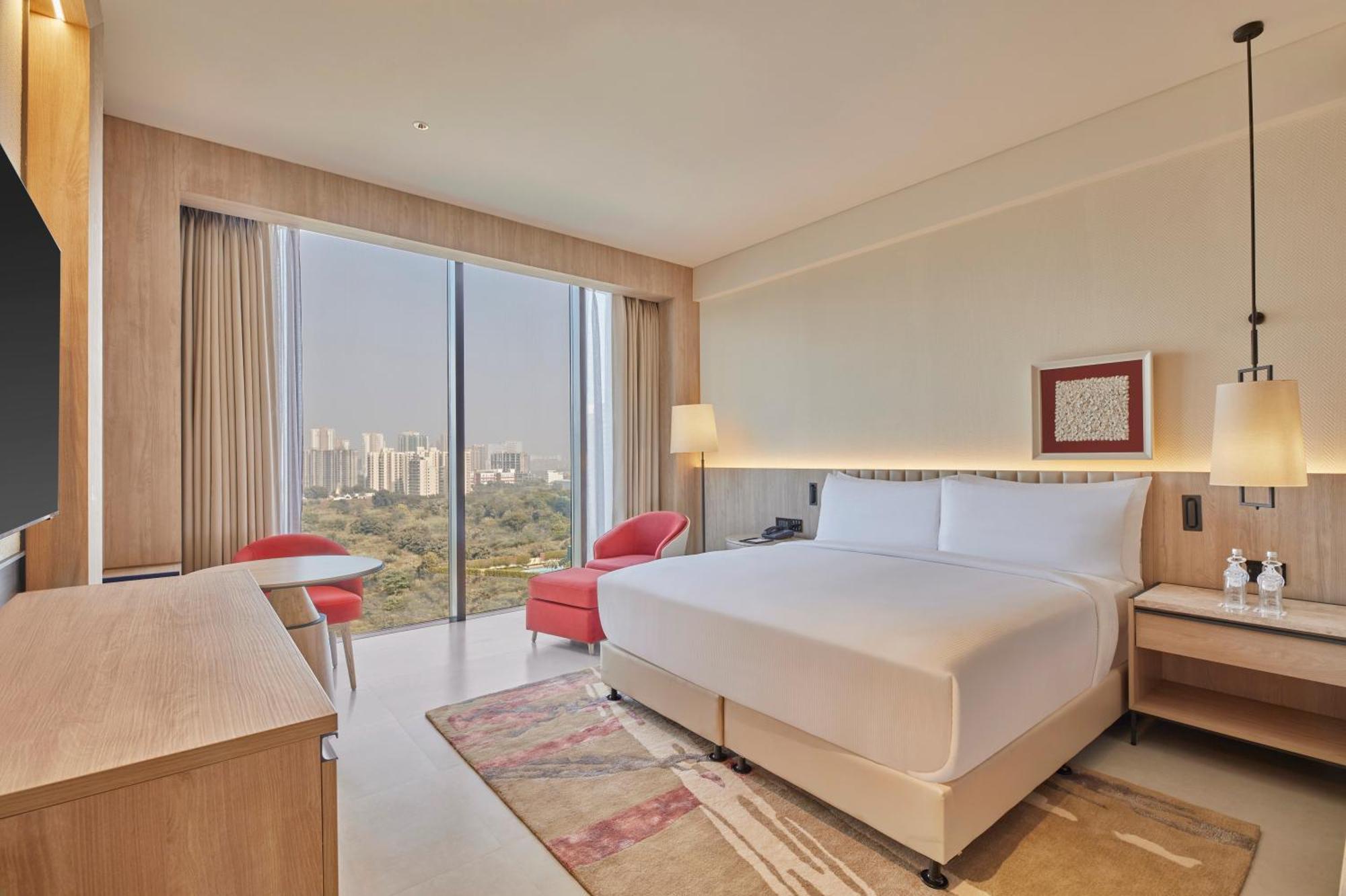 Hilton Gurugram Baani City Centre Gurgaon Extérieur photo